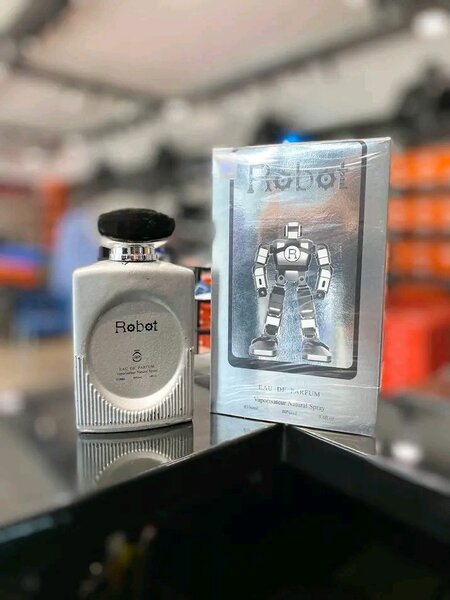 Eau de Parfum pour Homme Sauvage