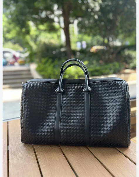 Sac de voyage en cuir tressé
