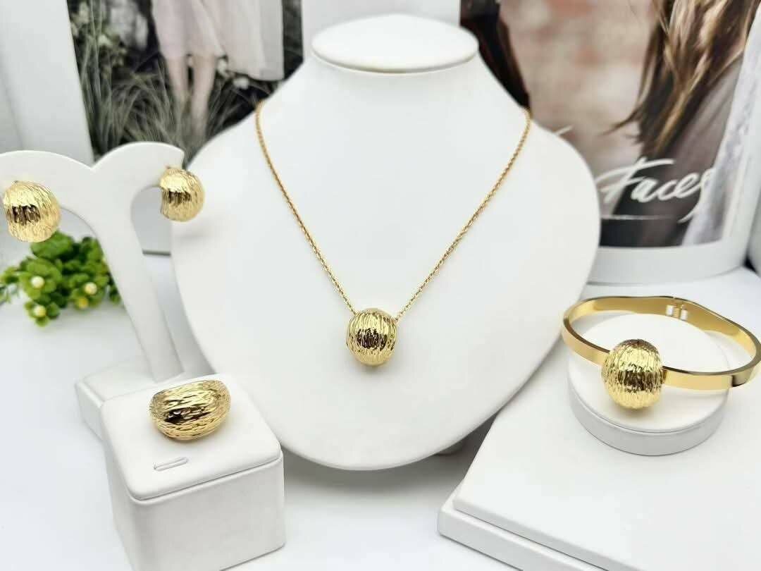 Set de Bijoux Élégants