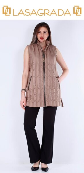 Безрукавка Lasagrada