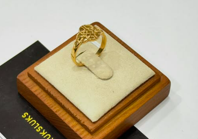 FLAWLESS STAINLESS RING