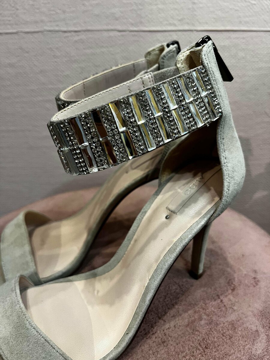 Sandales à talons strass