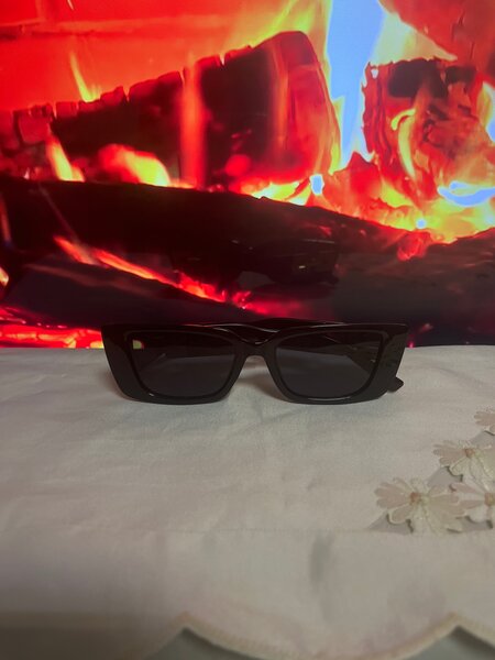 Stylish Black Sunglasses