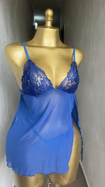Nuisette transparente bleue