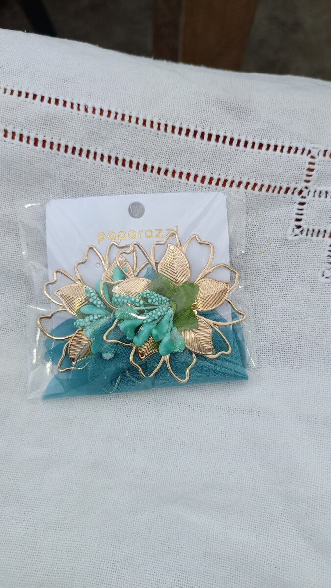 Boucle d'oreille fleur