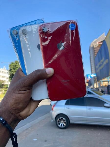 iPhone XR 64 gb fully functional 
