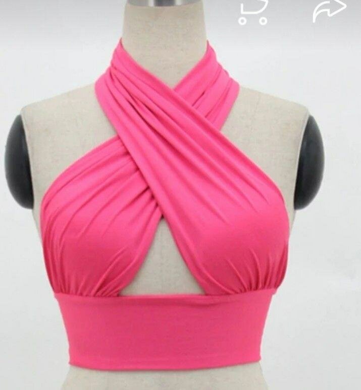 Top dos nu croisé sexy