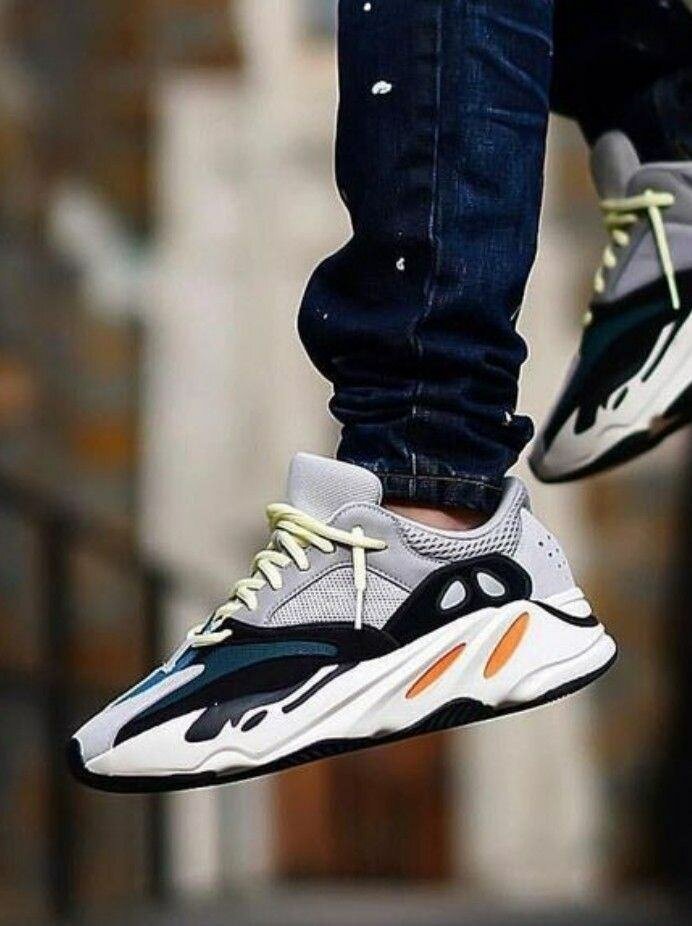 YEEZY 7000