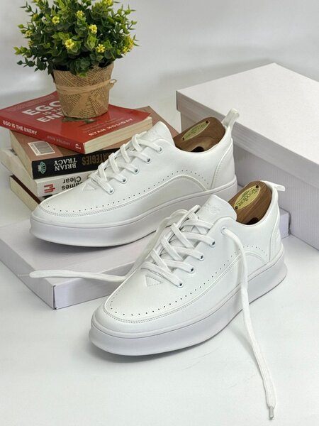 TIMBERLAND ALL WHITE