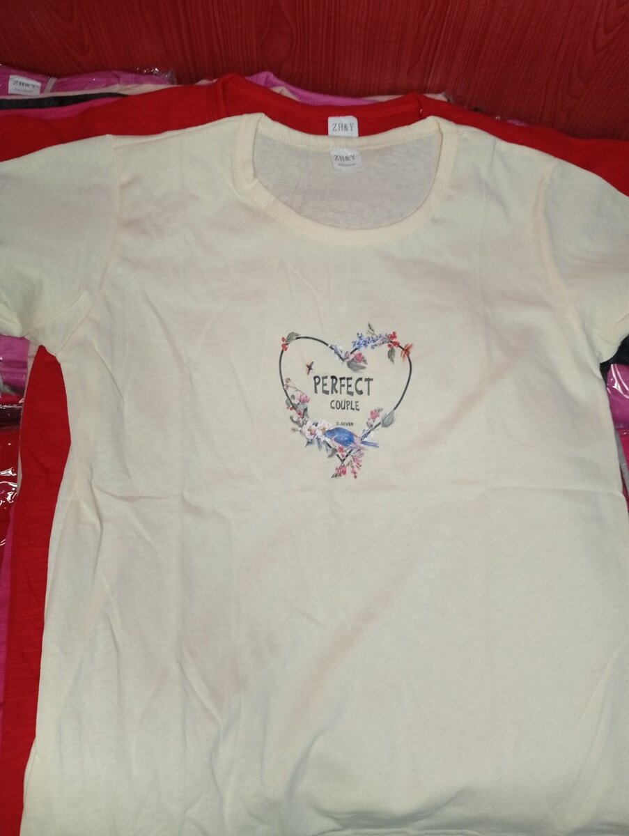 T-shirts colorés en coton