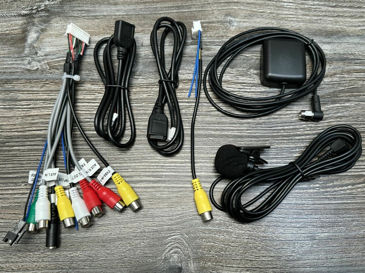 Car Radio Android Multimedia Player with iPhone carplay