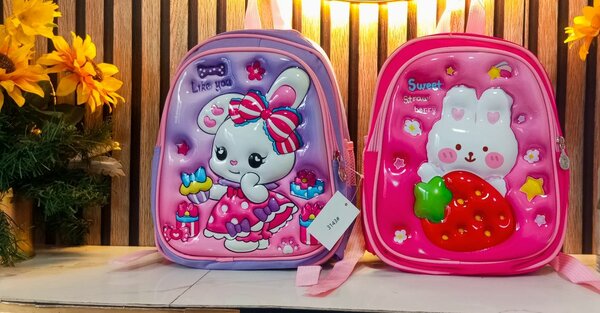Sacs à dos mignons enfants