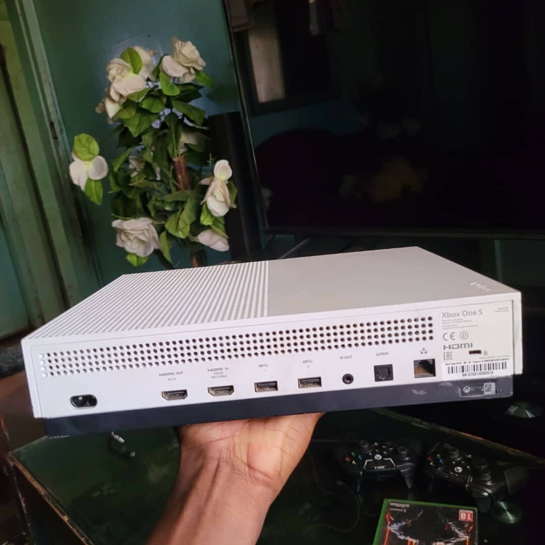 Xbox 1s 1tb