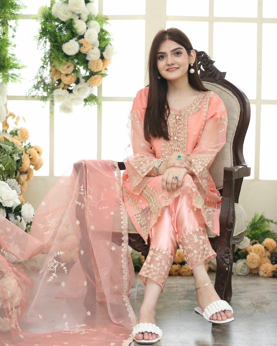 Peachy pink Tehzeeb 3pc