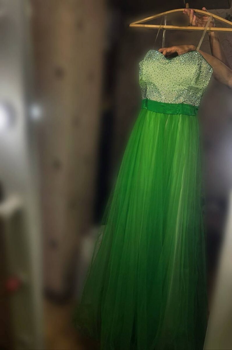 Пышное вечернее платье!