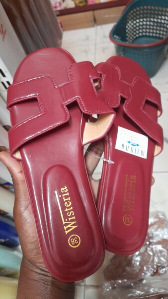 Sandales rouges Wisteria