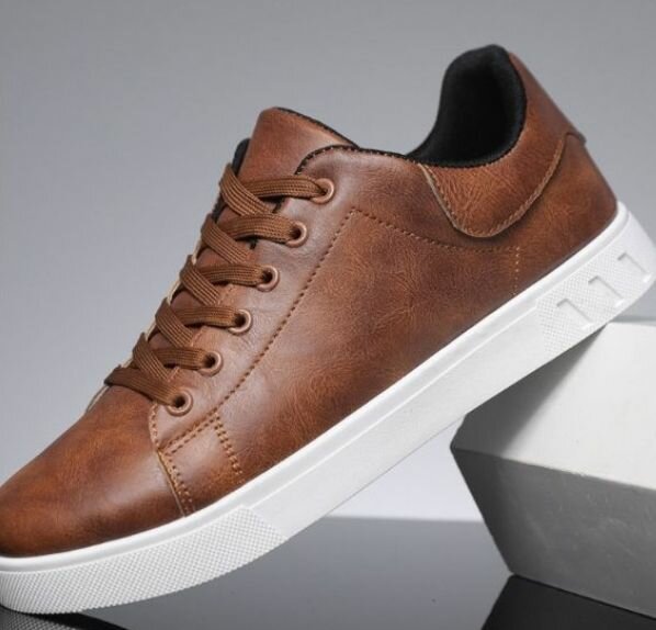 Baskets en cuir marron homme