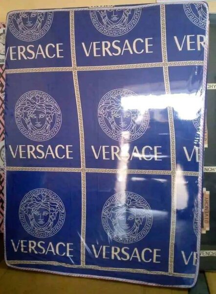 Matelas Confort Versace