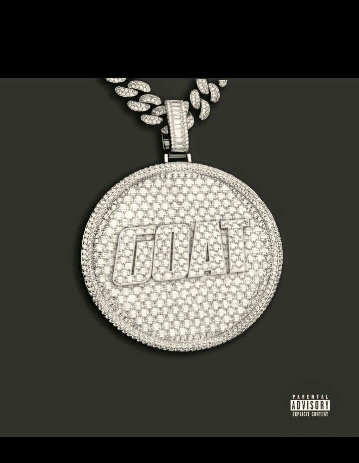 Pendentif argenté avec chaîne