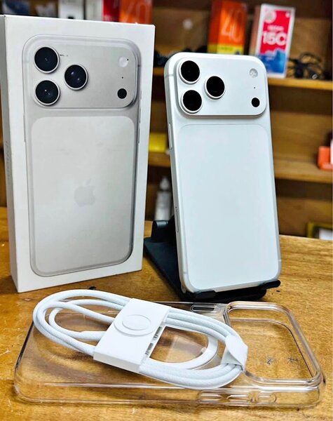 iPhone 17 pro max 256GB