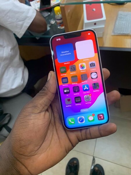 iPhone  13 Uk USED
