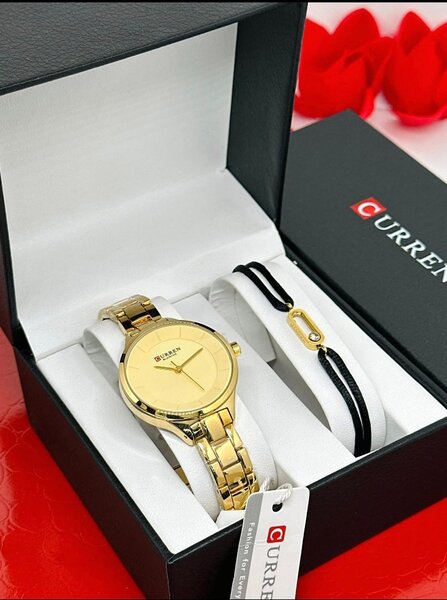 Elegant Gold Watch Set
