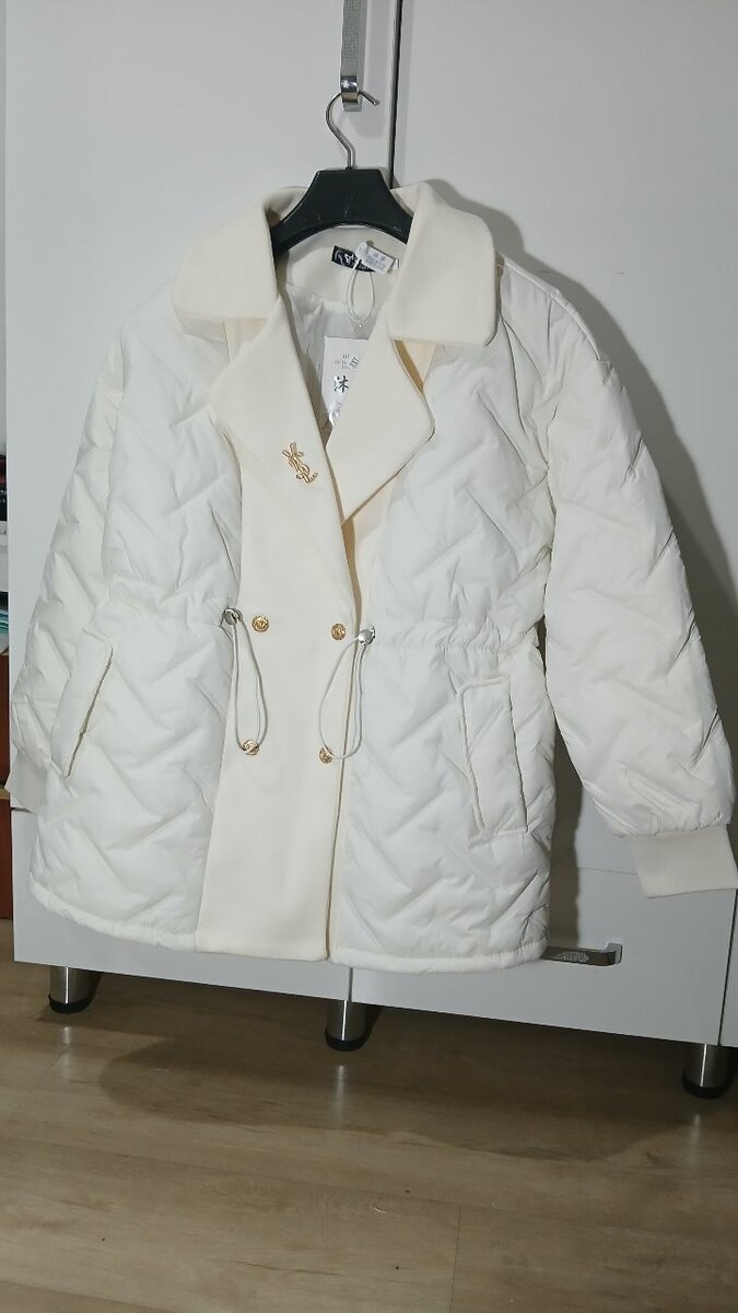 Пальто новое, размер 3 xl, деми