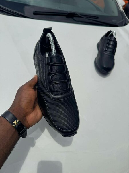 Baskets noires élégantes