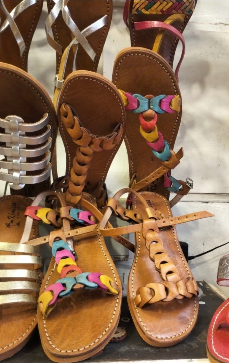 Sandales en cuir multicolores