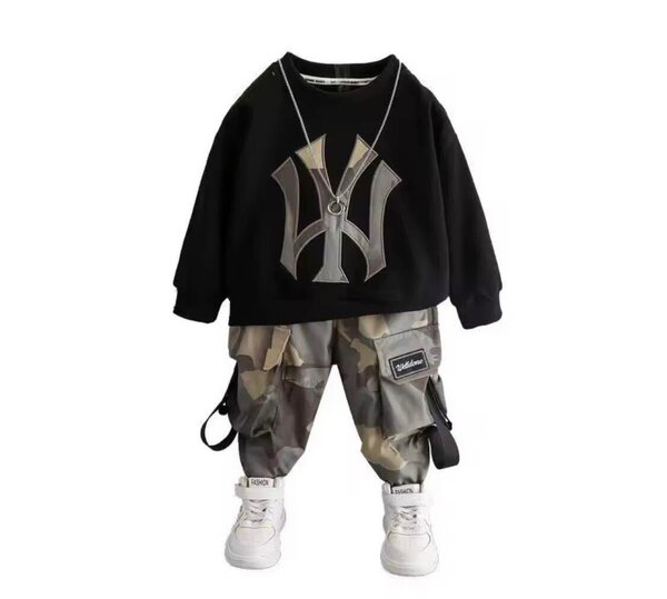 Très joli ensemble pour enfant