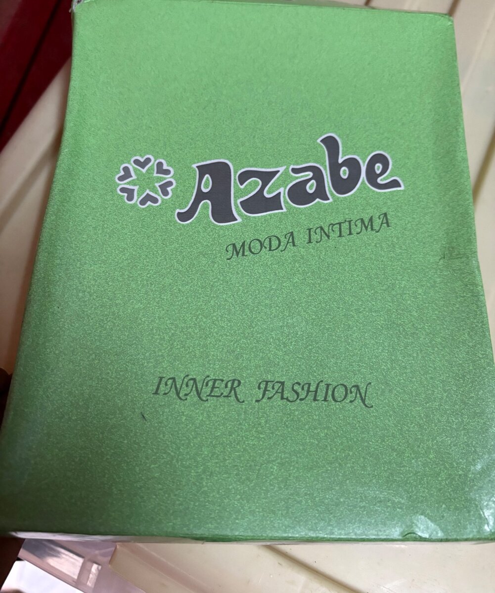 Lingerie ensemble noir slip