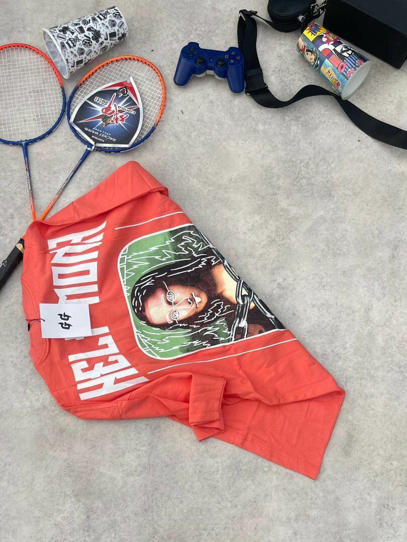 T-shirt graphique tendance