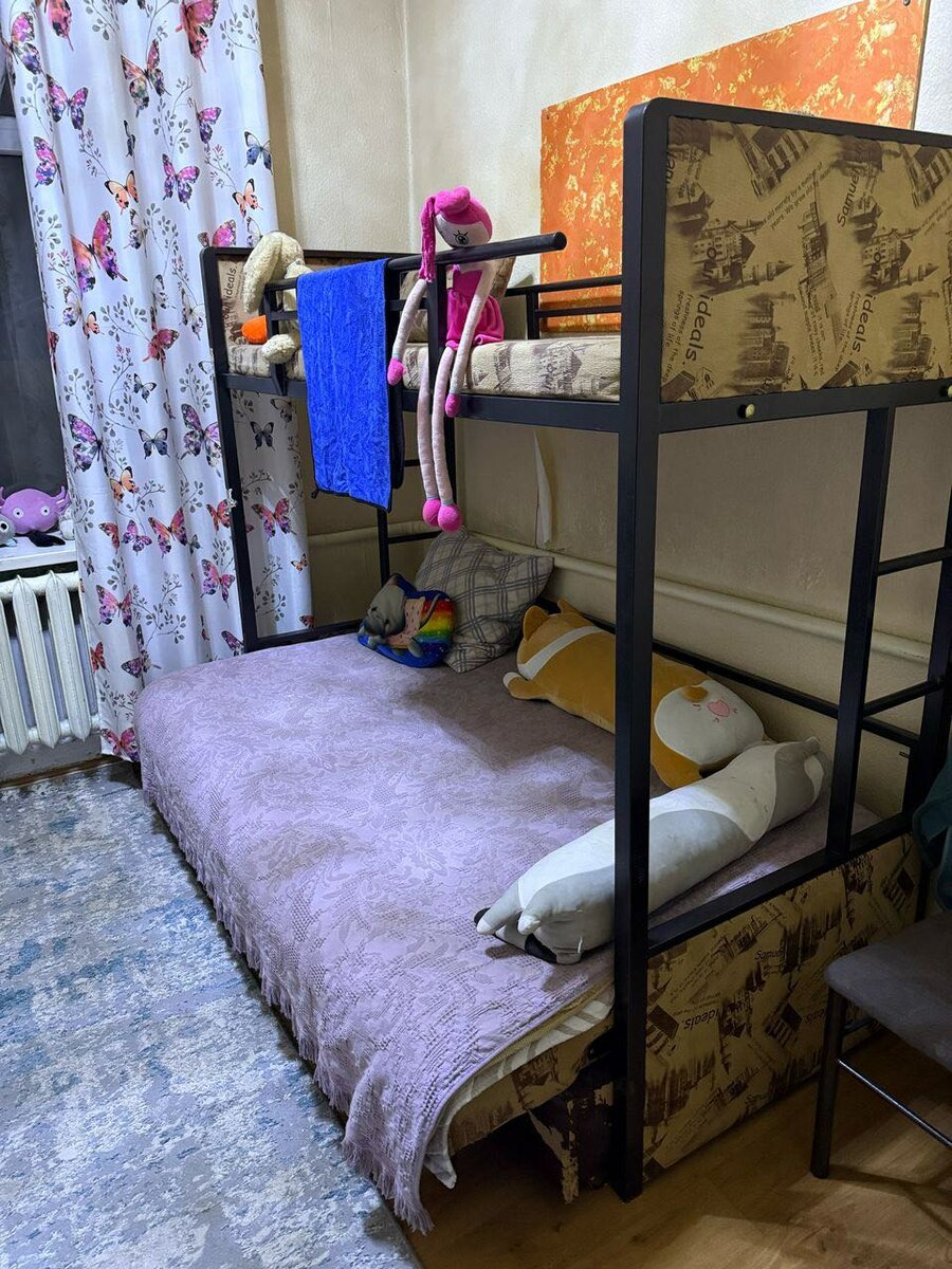 Двухъярусная кровать