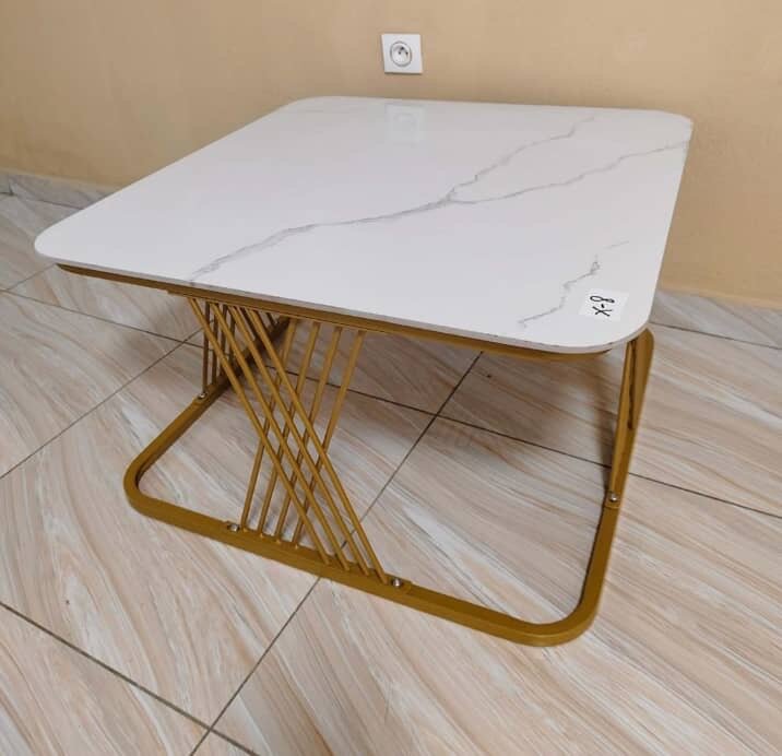 Table basse moderne en marbre