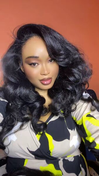 Demi Perruque Bouclée Noire