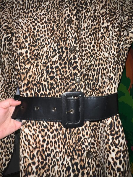 Платье из леопарда , не одевала так как был большой