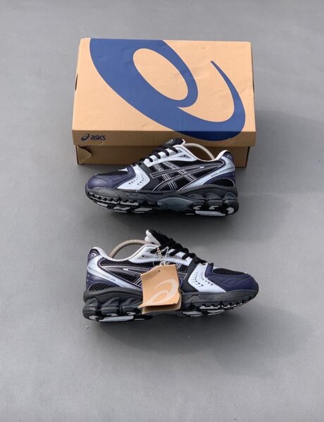 Chaussures de course Asics