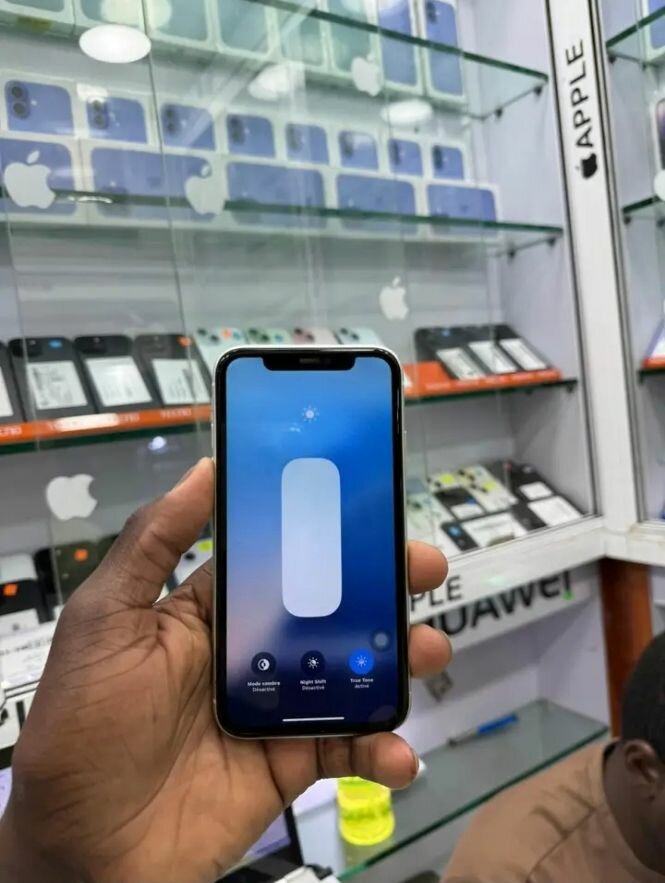 iPhone 11 Blanc 64GB