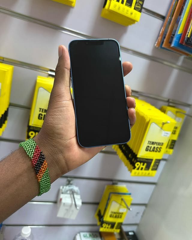 BRAND NEW IPHONE 🍏 pro 