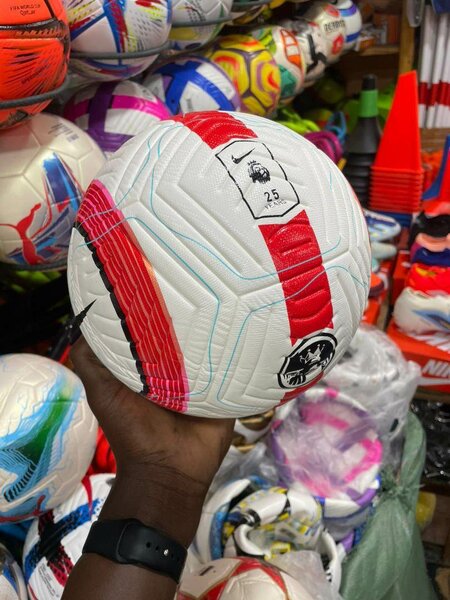 Ballon de football coloré