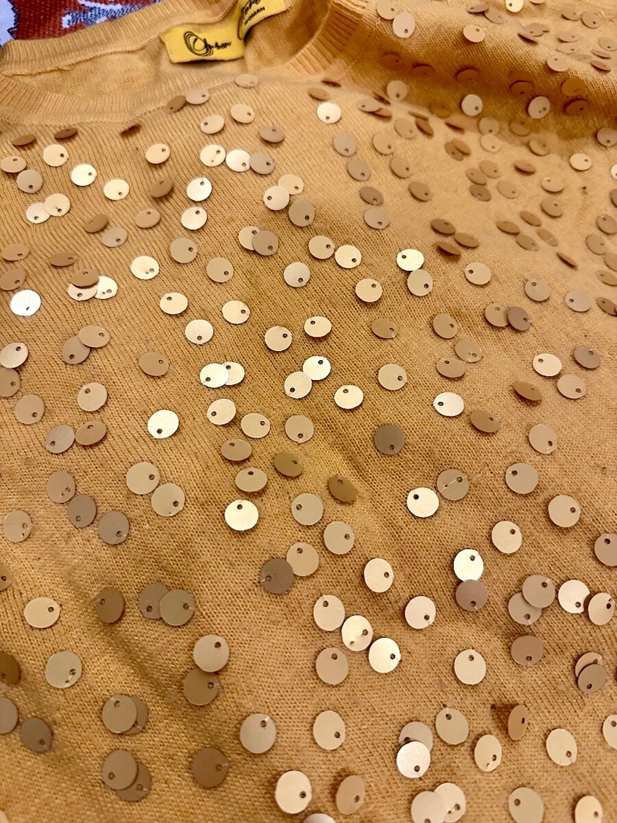 Women yellow sweater