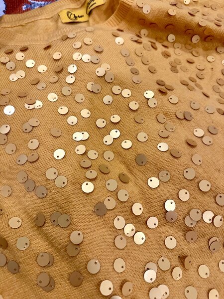 Women yellow sweater