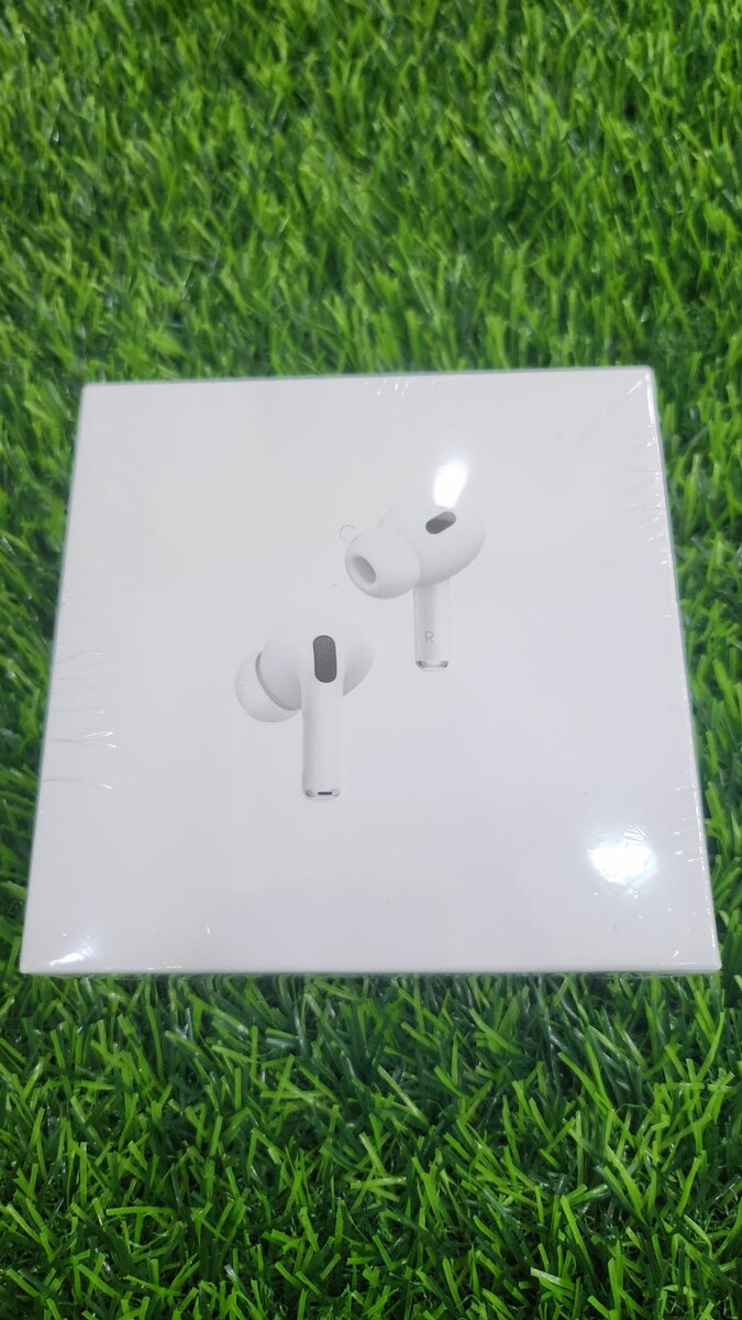 Airpods Pro 2nd Generation with MagSafe c