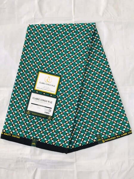 Perfect chitenge plug