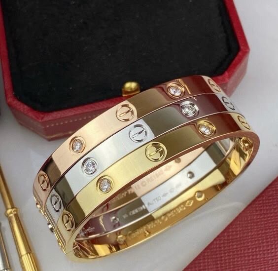 Bracelets en acier inoxydable