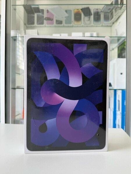 iPad Air 5th Gen (64GB) WiFi + Cellular