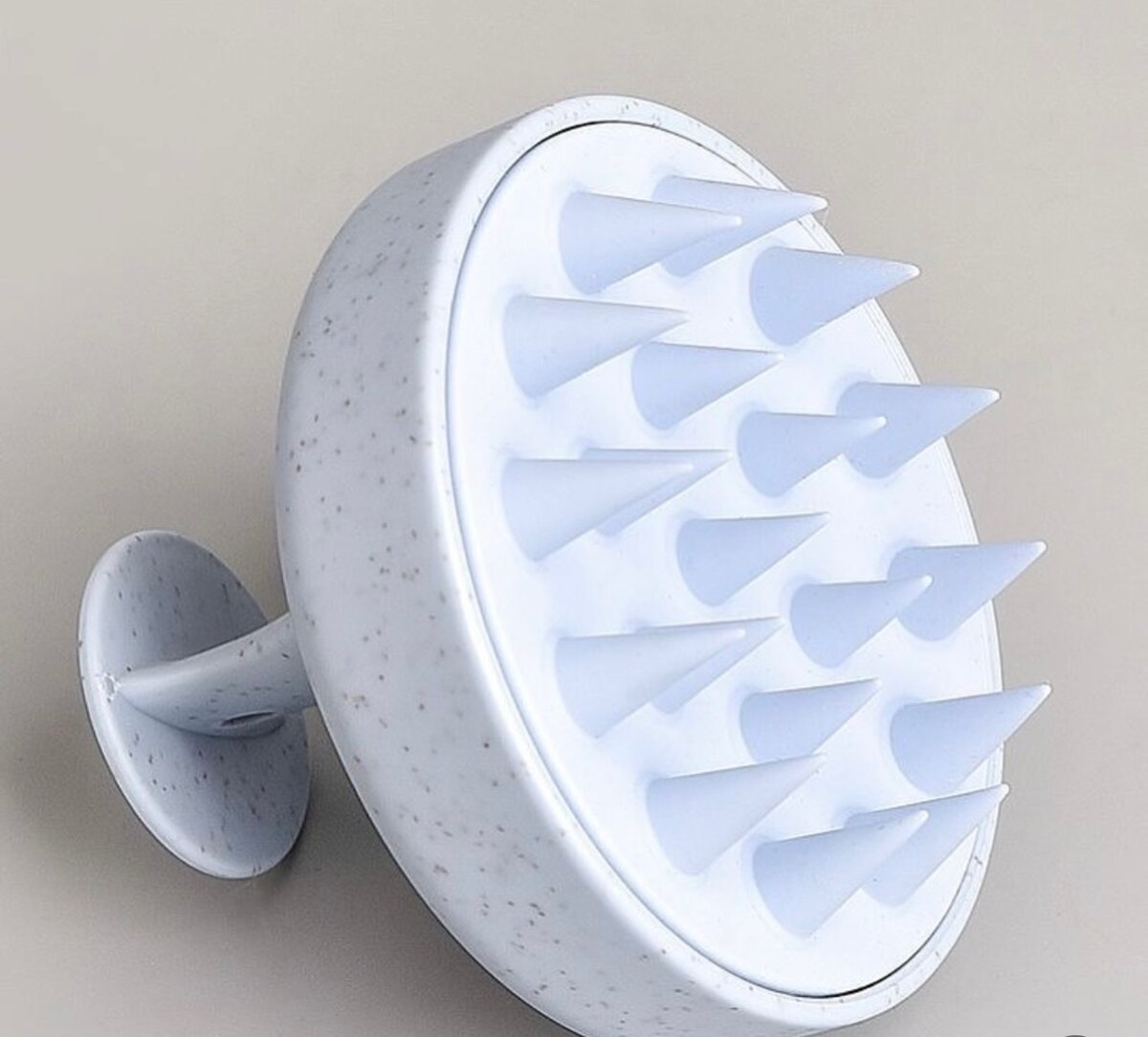 Массажная щетка