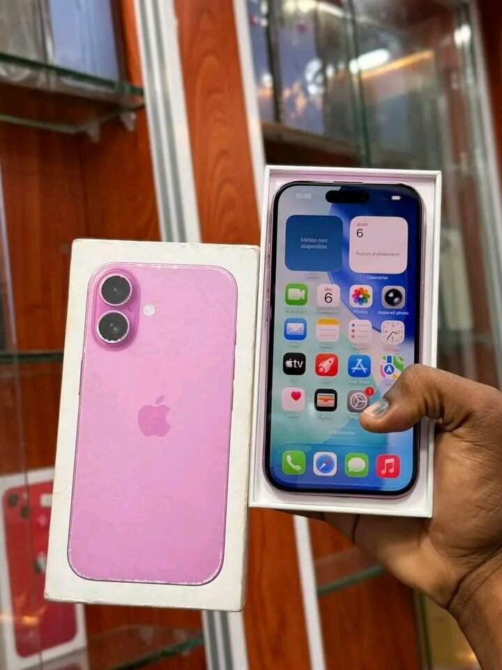 iPhone 16 Rose Édition