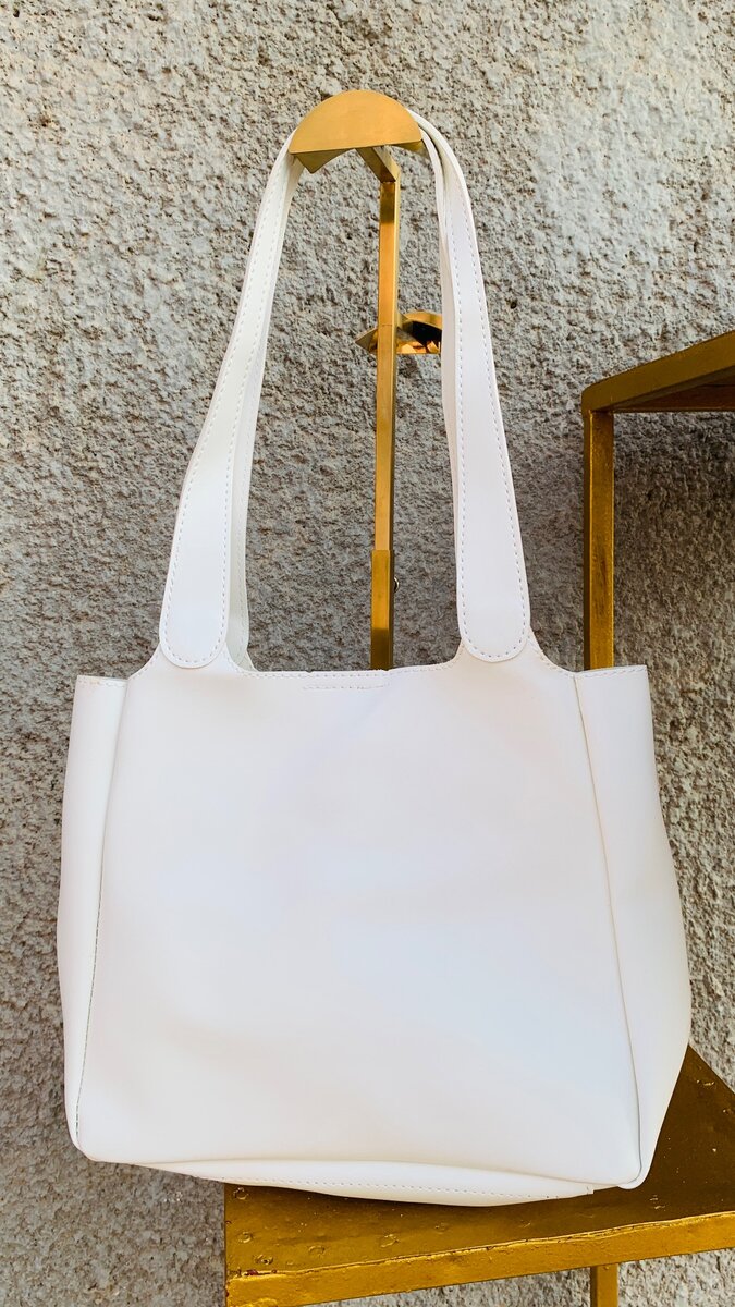 LADIES HANDBAGS- 24061