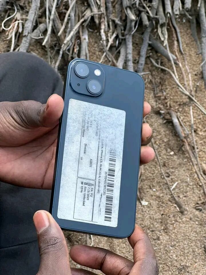 iPhone dernier modèle noir